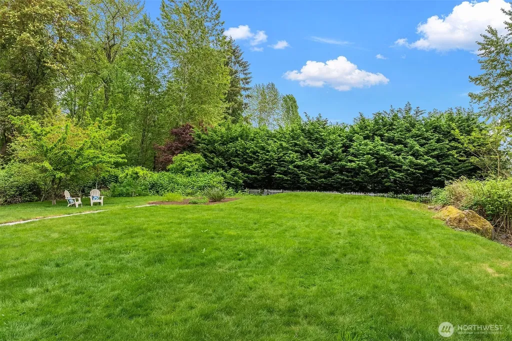 14730 75th Avenue NE Kenmore WA 98028