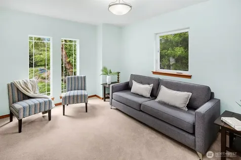 14730 75th Avenue NE Kenmore WA 98028