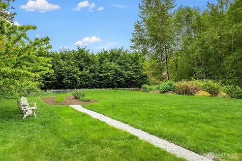 14730 75th Avenue NE Kenmore WA 98028