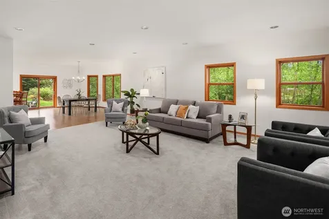 14730 75th Avenue NE Kenmore WA 98028