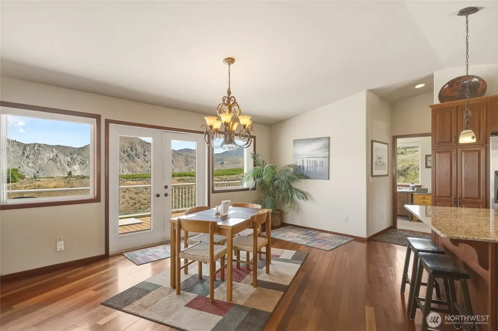 275 E Emerson Drive Orondo WA 98843