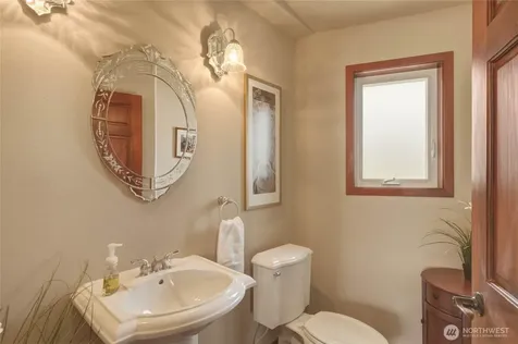 275 E Emerson Drive Orondo WA 98843