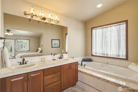275 E Emerson Drive Orondo WA 98843