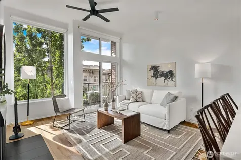 410 13th Avenue E Seattle WA 98102