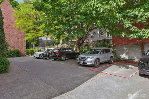 410 13th Avenue E Seattle WA 98102