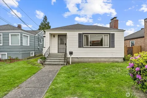 328 Garden Avenue N Renton WA 98057