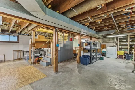 328 Garden Avenue N Renton WA 98057