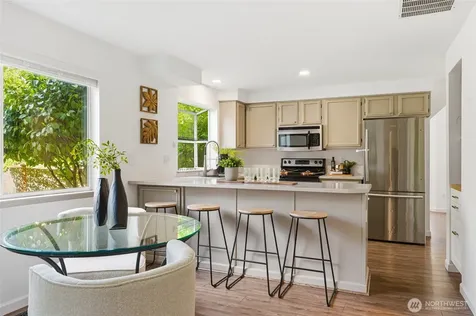 27620 220th Court SE Maple Valley WA 98038