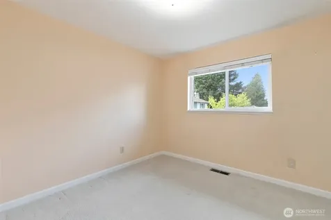 12236 SE 219th Place Kent WA 98031