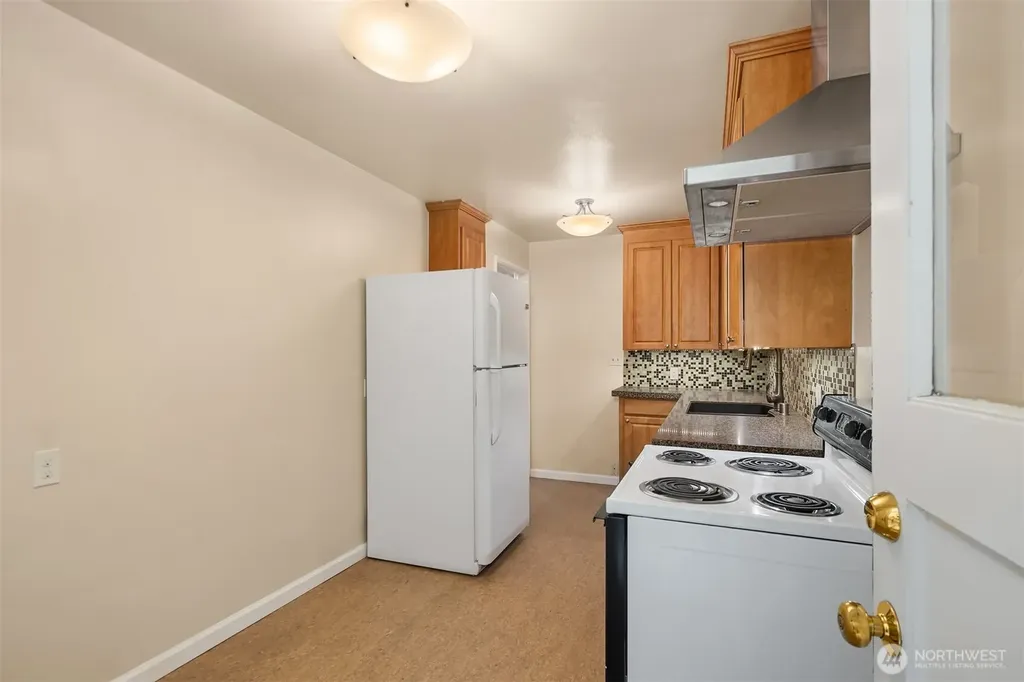 3207 NW 64th Street Seattle WA 98107