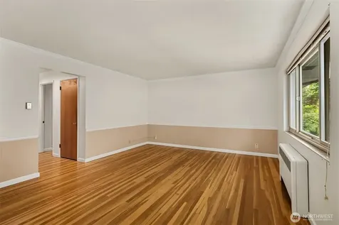 3207 NW 64th Street Seattle WA 98107
