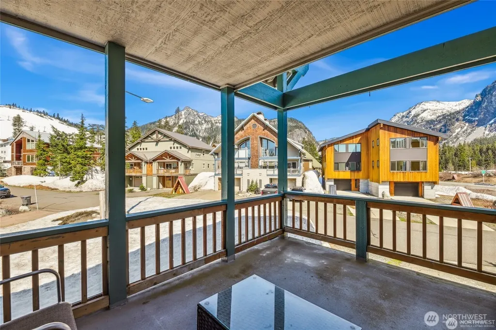 11 Guye Peak Lane Snoqualmie Pass WA 98068