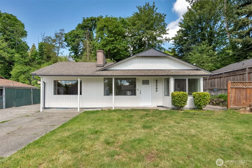 12278 56th Place S Seattle WA 98178