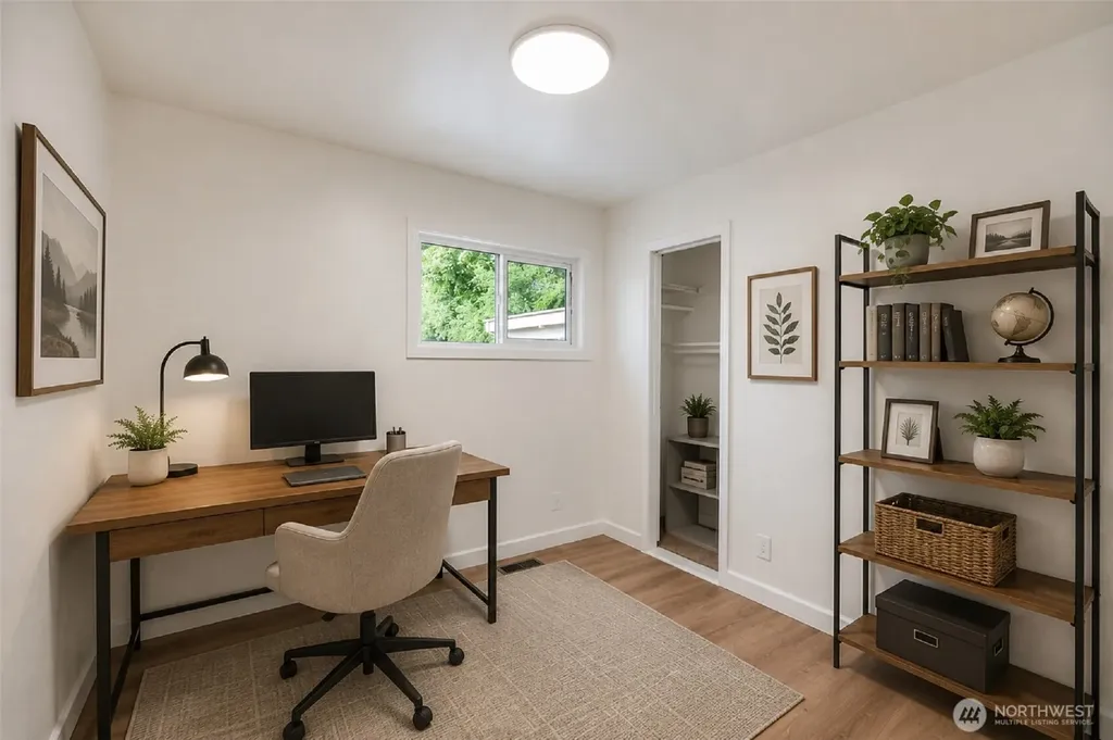 12278 56th Place S Seattle WA 98178