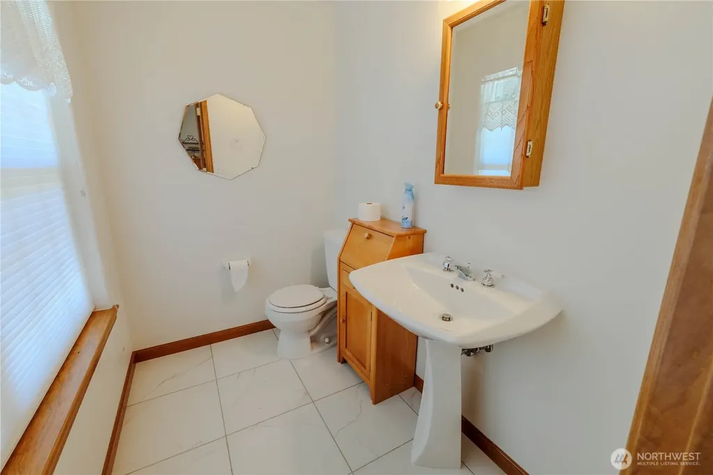 5381 Snow Goose Lane Blaine WA 98230