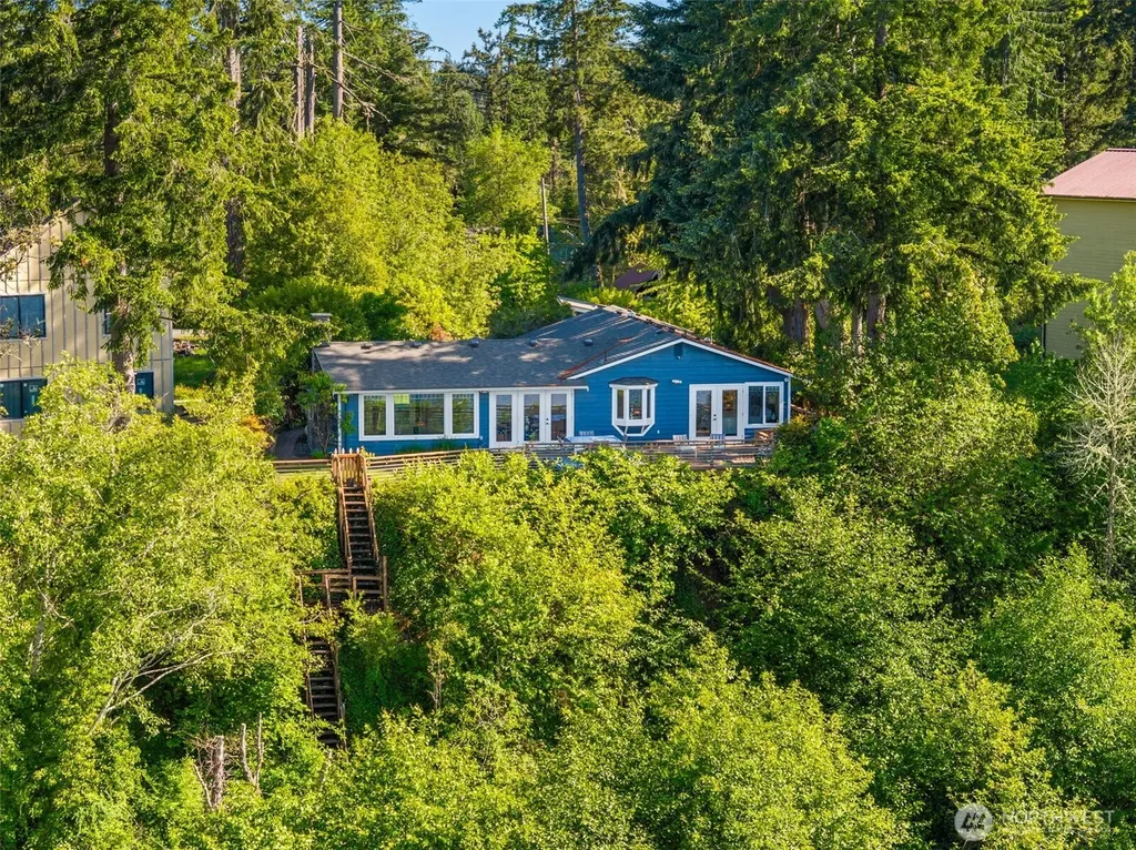 2812 Fishtrap Road NE Olympia WA 98506