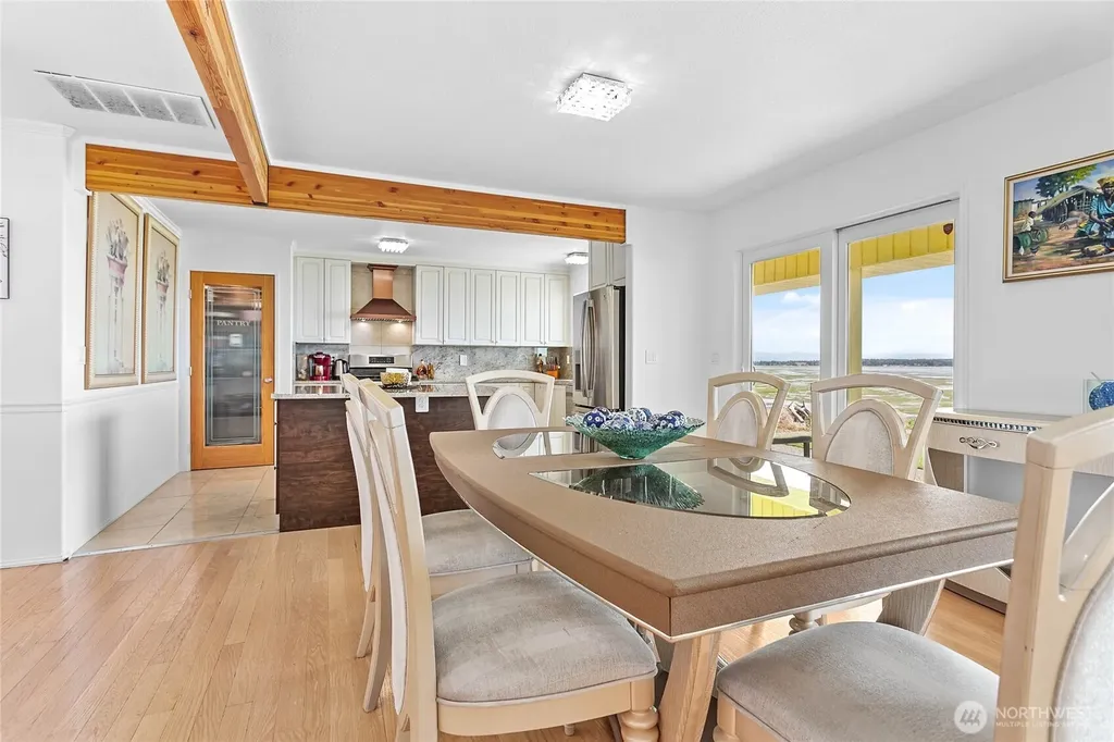 5563 Haida Way Blaine WA 98230