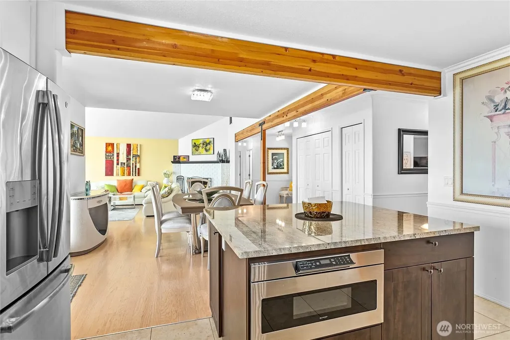 5563 Haida Way Blaine WA 98230