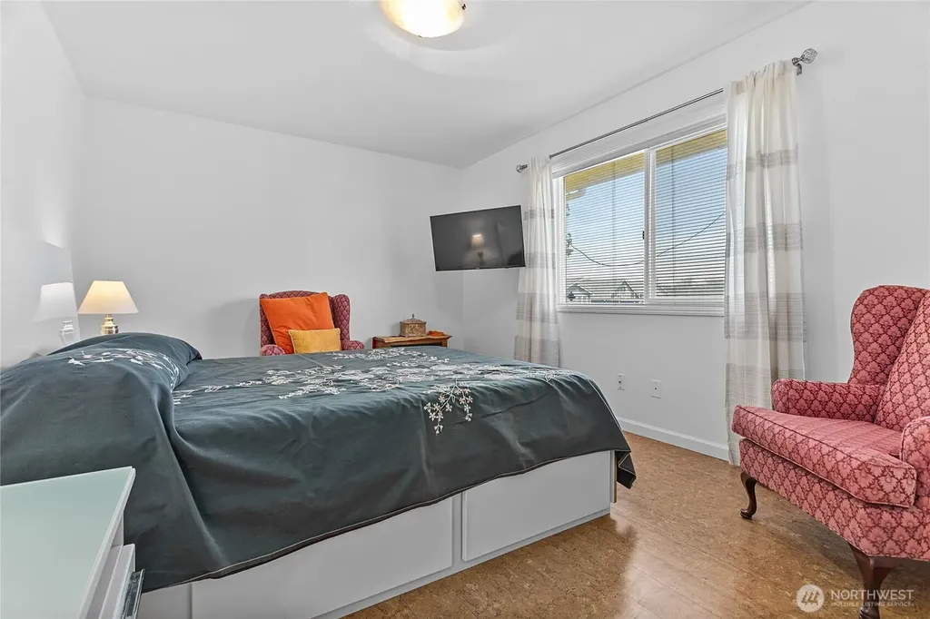 5563 Haida Way Blaine WA 98230
