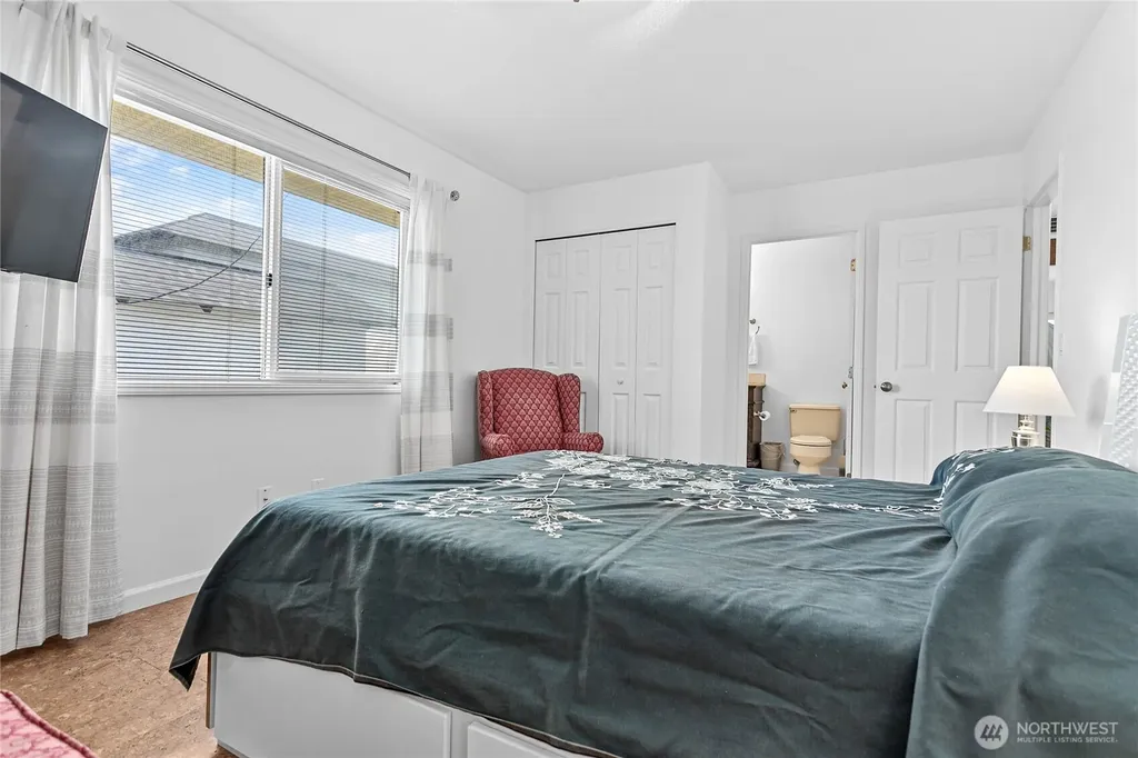 5563 Haida Way Blaine WA 98230