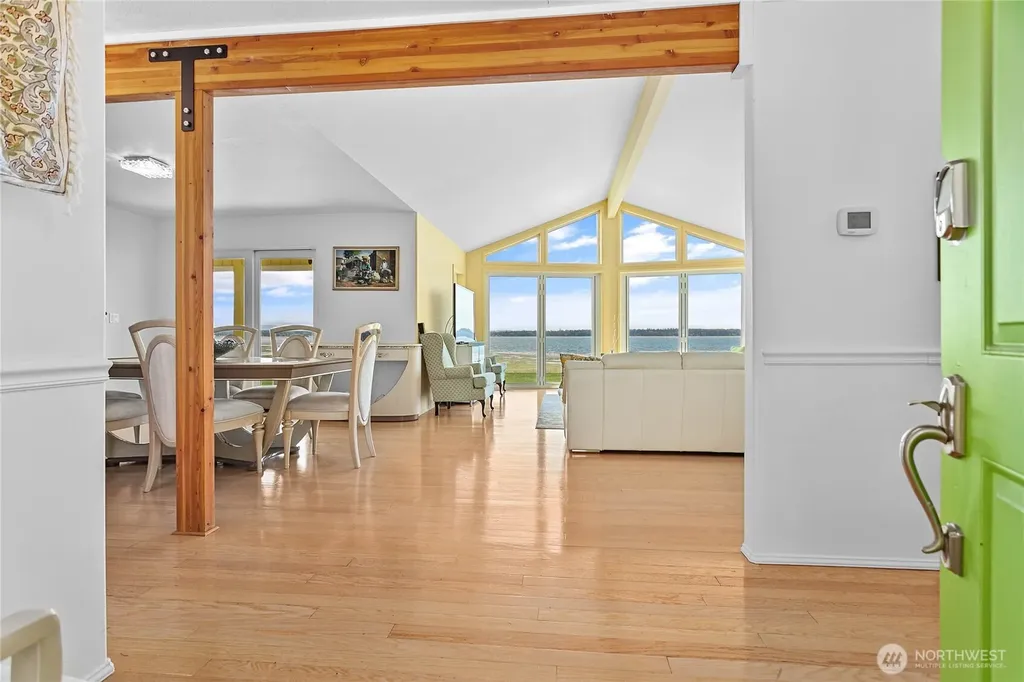 5563 Haida Way Blaine WA 98230