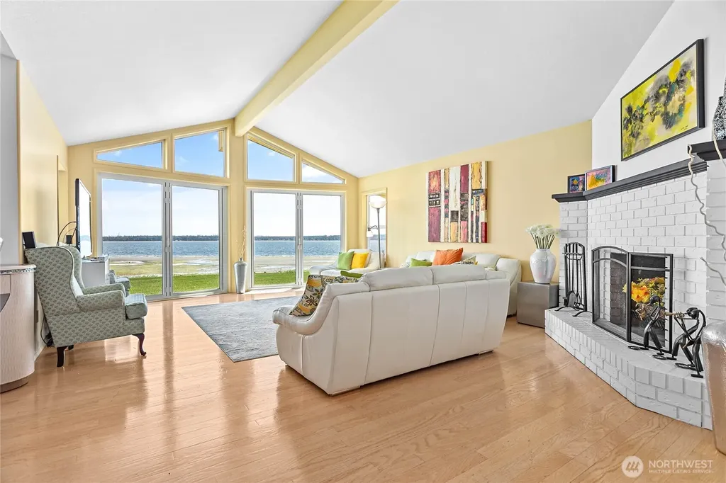 5563 Haida Way Blaine WA 98230