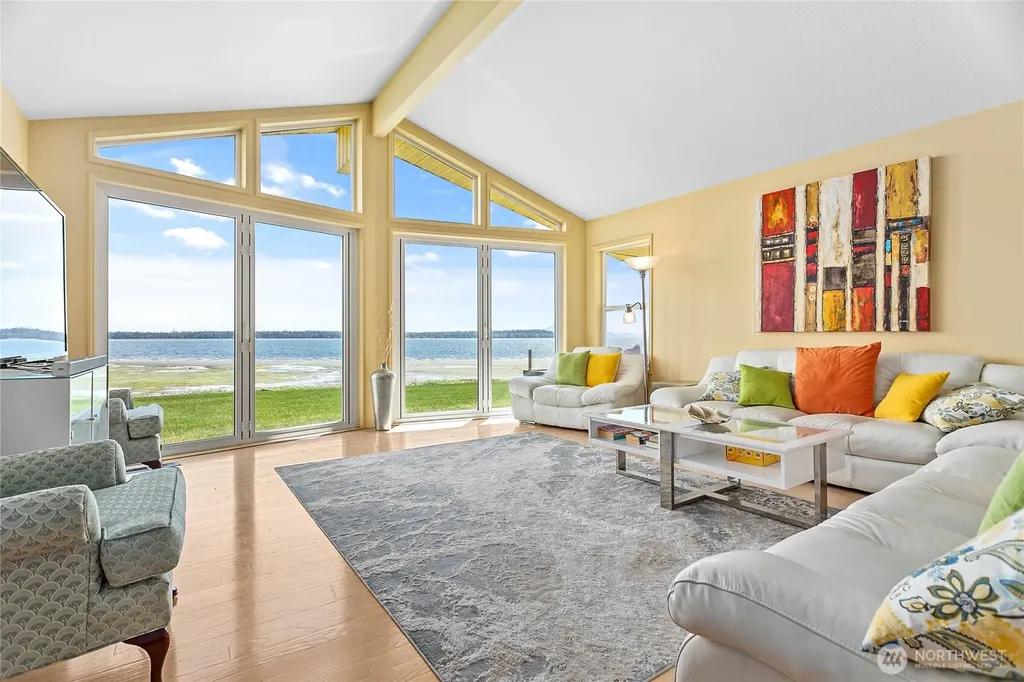 5563 Haida Way Blaine WA 98230
