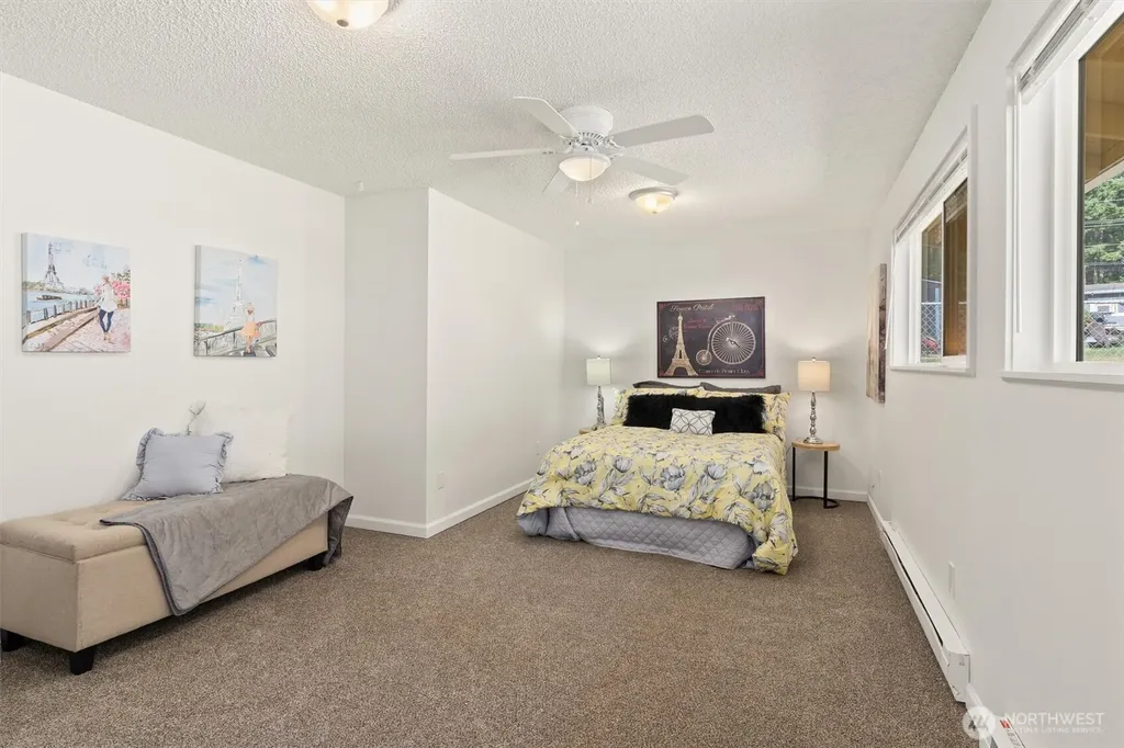 370 NE Gladwin Road Belfair WA 98528