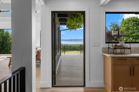 29811 Marine View Drive SW Federal Way WA 98023