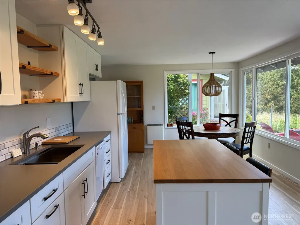 27215 K Lane Ocean Park WA 98640