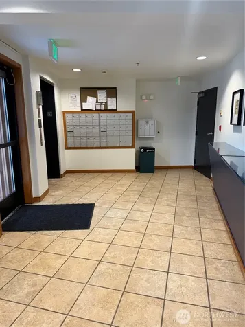 4020 Aurora Avenue N Seattle WA 98103