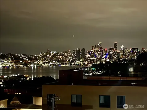 4020 Aurora Avenue N Seattle WA 98103