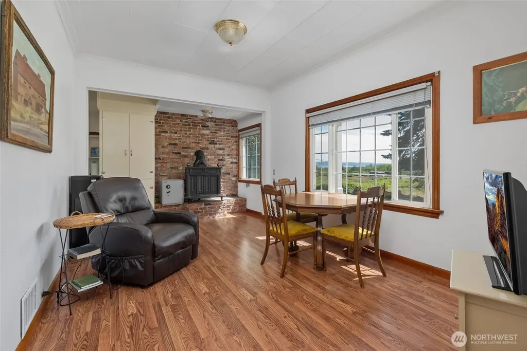 2750 Torpedo Road Oak Harbor WA 98277