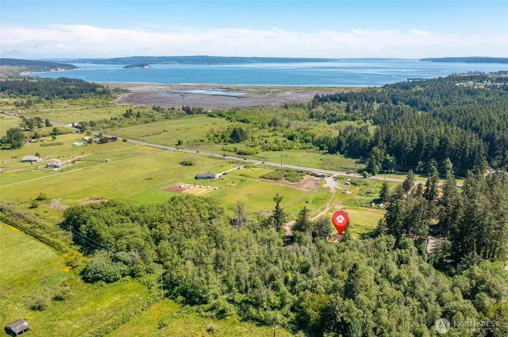 2750 Torpedo Road Oak Harbor WA 98277