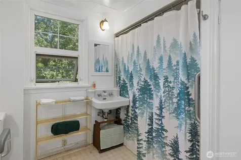2750 Torpedo Road Oak Harbor WA 98277