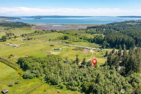 2750 Torpedo Road Oak Harbor WA 98277
