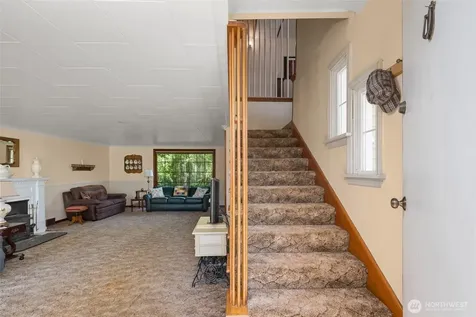 2750 Torpedo Road Oak Harbor WA 98277