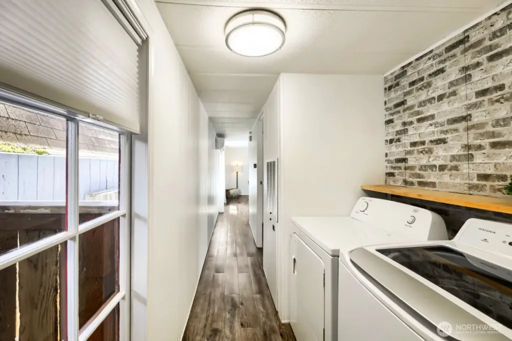 7301 NE 175th Street Kenmore WA 98028