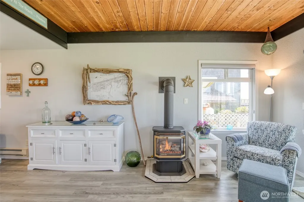 47811 Pacific Avenue Moclips WA 98562