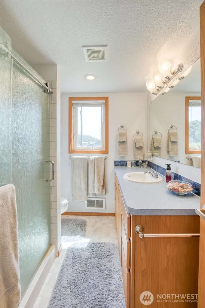 47811 Pacific Avenue Moclips WA 98562