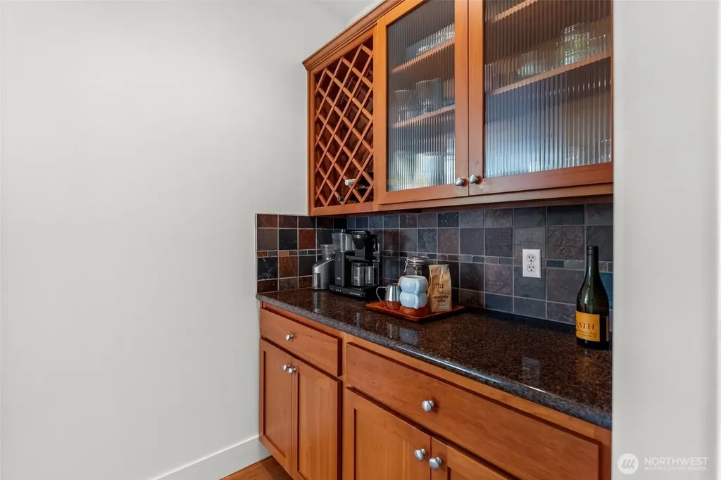 6806 95th Street Ct NW Gig Harbor WA 98332