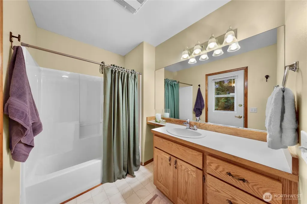 6929 Baker Circle Deming WA 98244