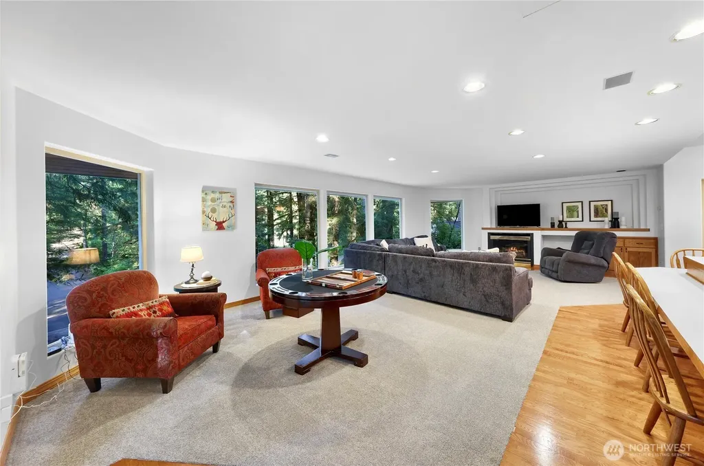 6929 Baker Circle Deming WA 98244
