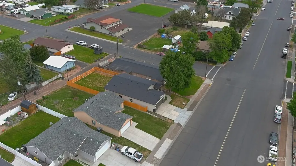 511 S Main Street Warden WA 98857