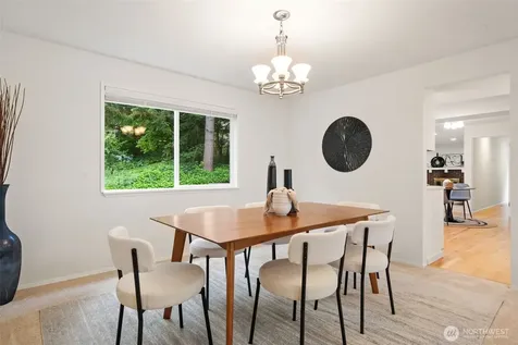 4517 166th Place NE Redmond WA 98052