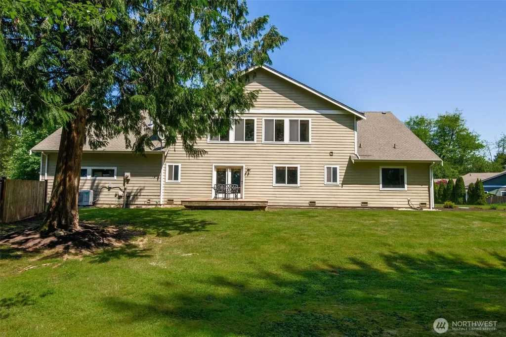 18421 25th Drive NW Stanwood WA 98292