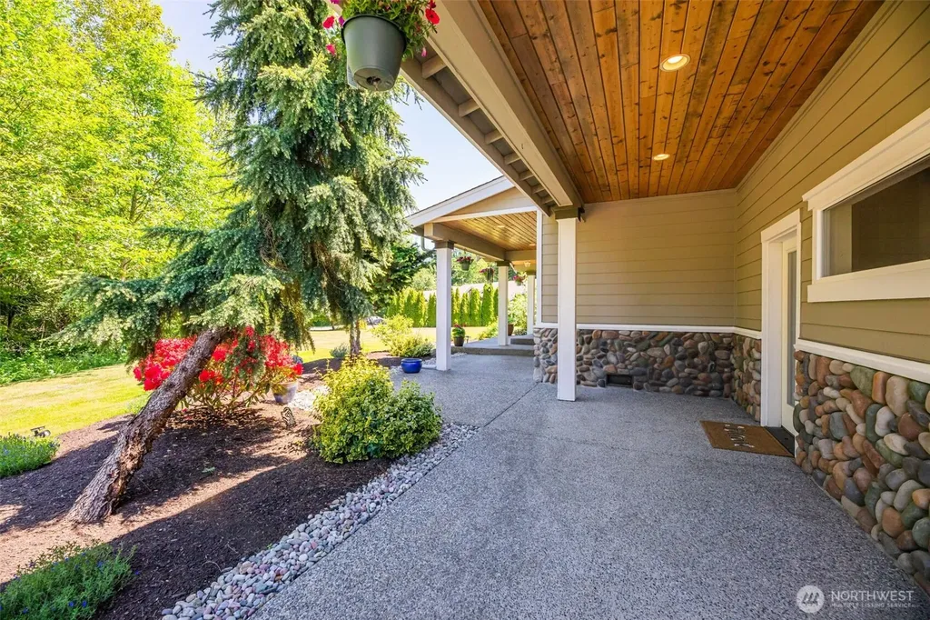 18421 25th Drive NW Stanwood WA 98292