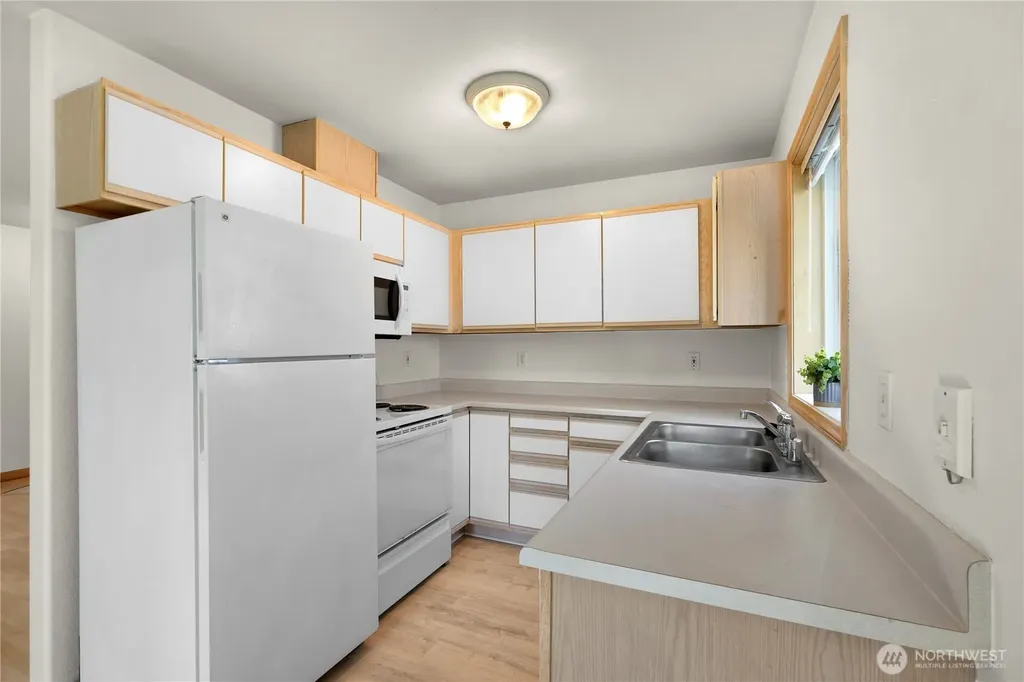4229 Wintergreen Circle Bellingham WA 98226