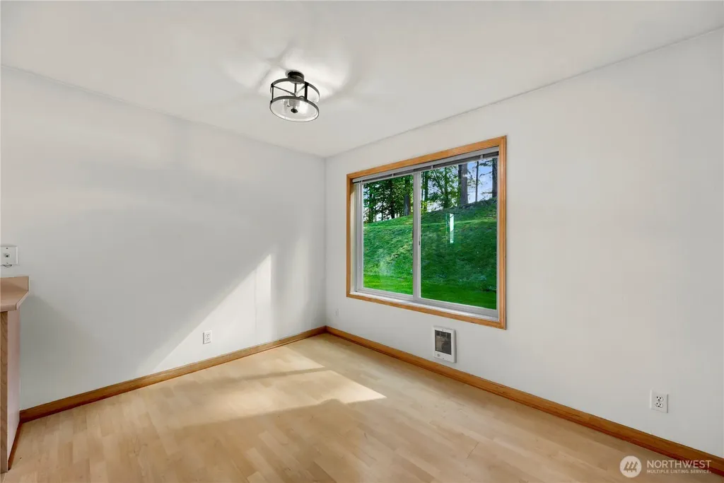 4229 Wintergreen Circle Bellingham WA 98226