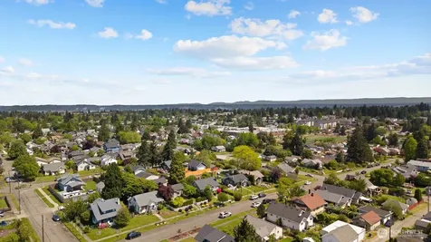 522 S 51st Street Tacoma WA 98408